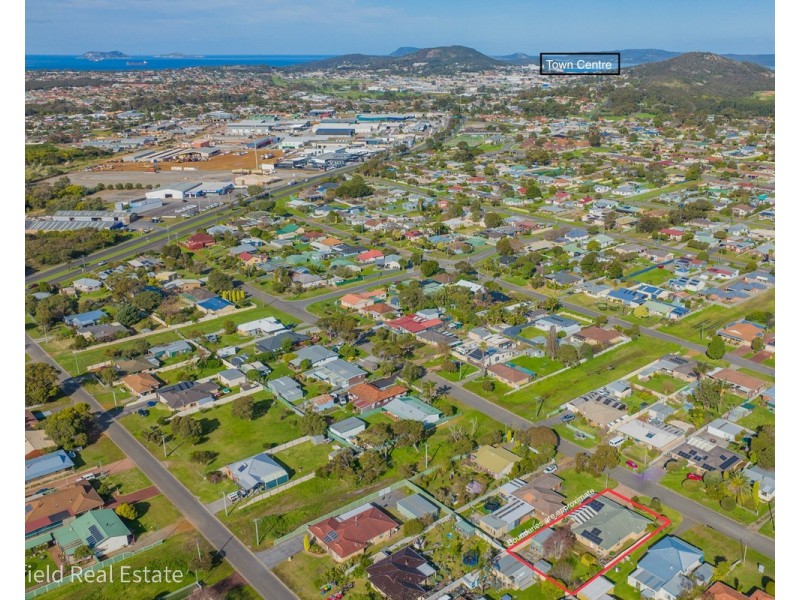 30 Flemington Street, Orana WA 6330