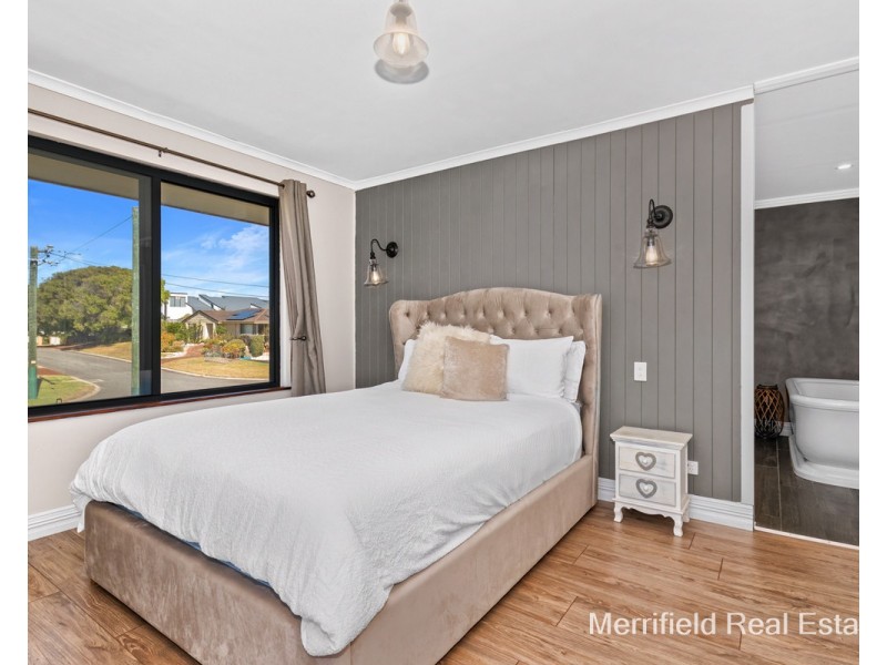 4 Wilson Street, Little Grove WA 6330