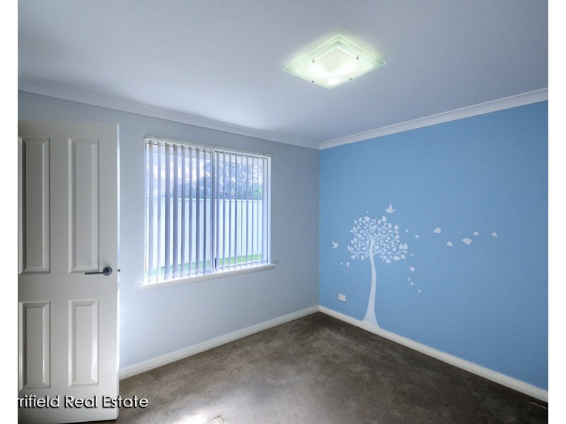 25 Junction Street, Mckail WA 6330