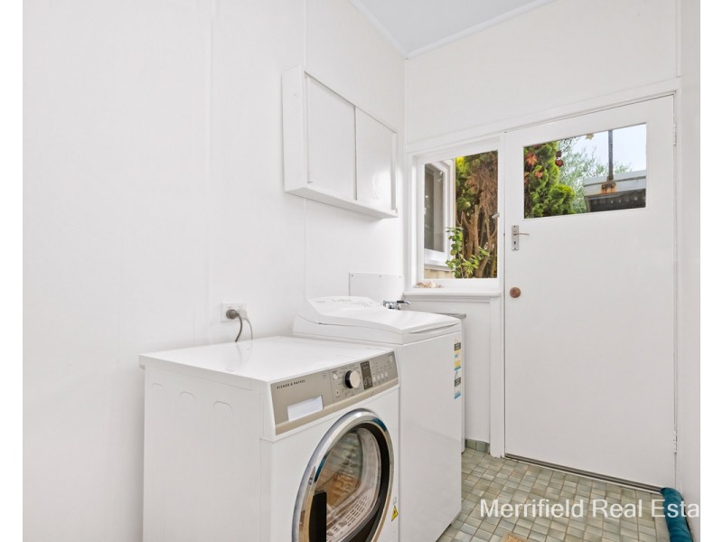 128 Hare Street, Mount Clarence WA 6330