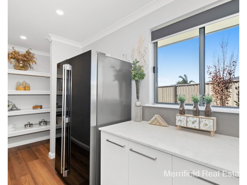 1 Barambah Circuit, Bayonet Head WA 6330