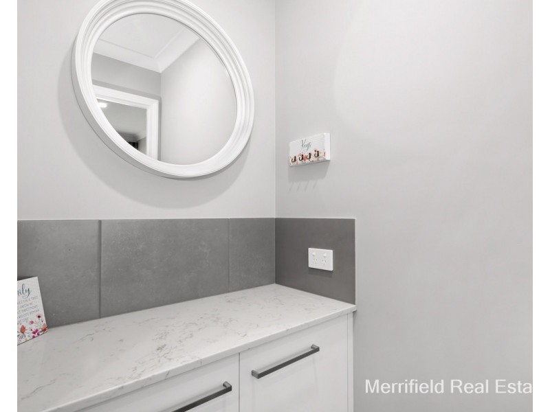 1 Barambah Circuit, Bayonet Head WA 6330