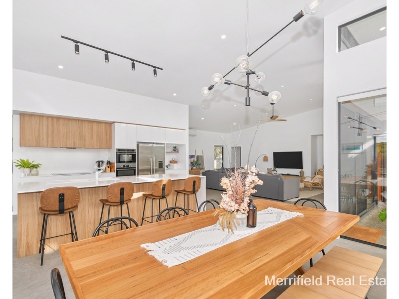 93 Allmore Drive, Robinson WA 6330