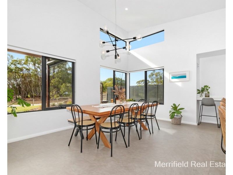 93 Allmore Drive, Robinson WA 6330