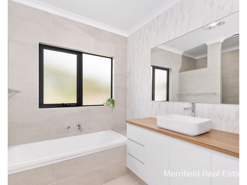 93 Allmore Drive, Robinson WA 6330