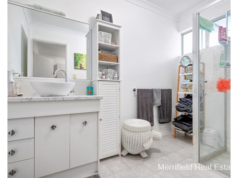 4/294 Albany Highway, Centennial Park WA 6330