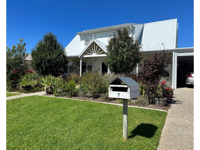 7 Elaray Way, Lange WA 6330