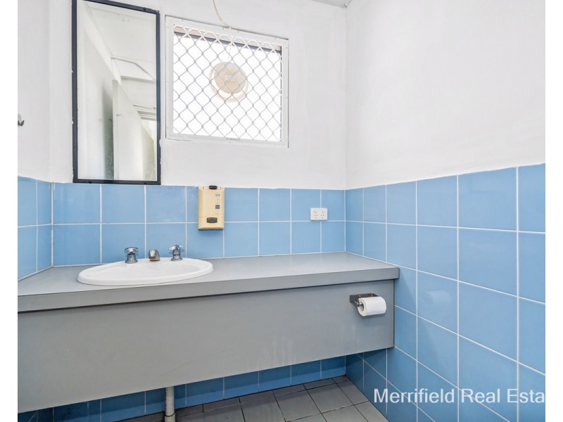 85 Lockyer Avenue, Centennial Park WA 6330