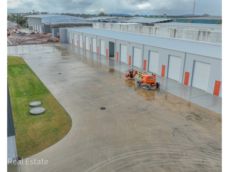 34/370a Albany Highway, Orana WA 6330