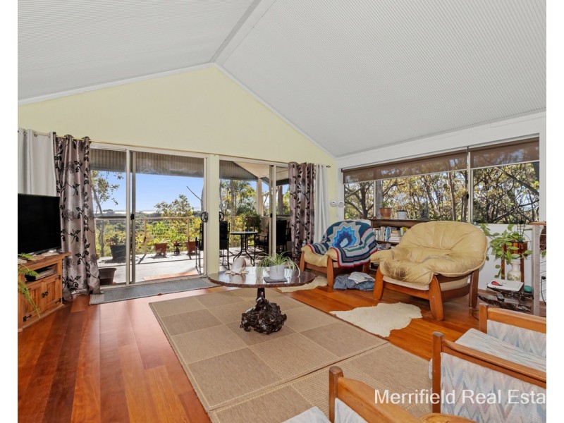 82 La Perouse Road, Goode Beach WA 6330