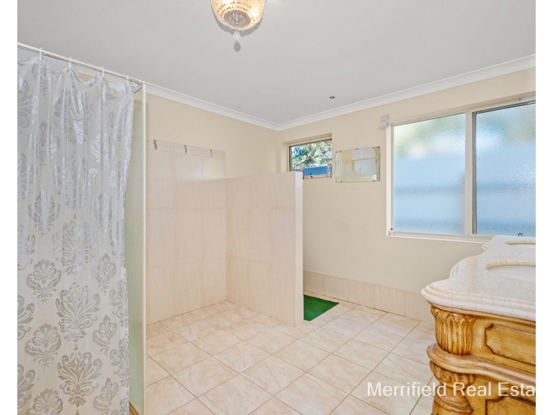 82 La Perouse Road, Goode Beach WA 6330