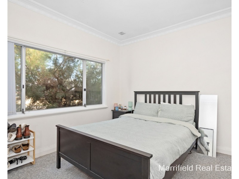 32A Hillman Street, Spencer Park WA 6330