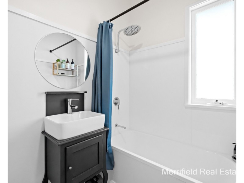 8 Alicia Street, Mount Melville WA 6330