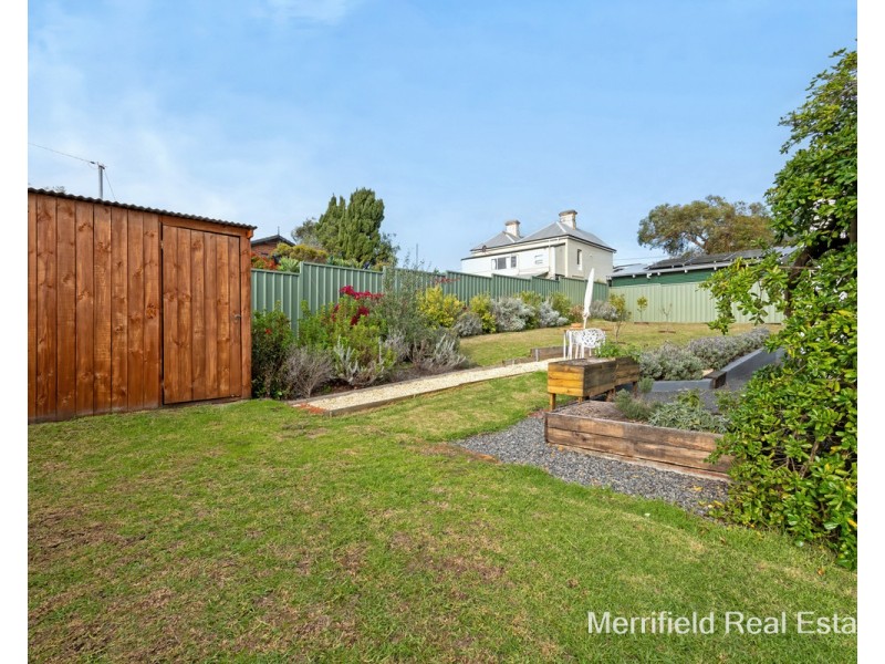 8 Alicia Street, Mount Melville WA 6330