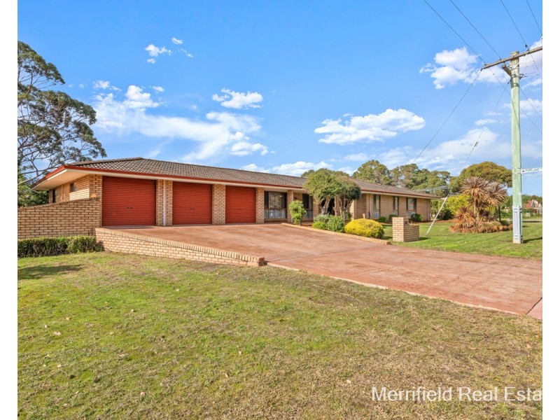 11 Regent Street, Gledhow WA 6330