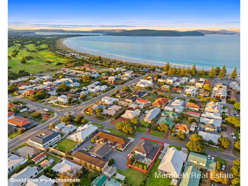 17 Golf Links Road, Middleton Beach WA 6330