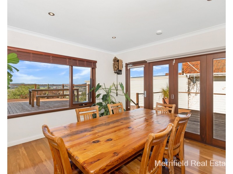 294 Serpentine Road, Mount Melville WA 6330