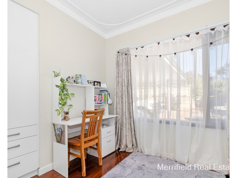 294 Serpentine Road, Mount Melville WA 6330