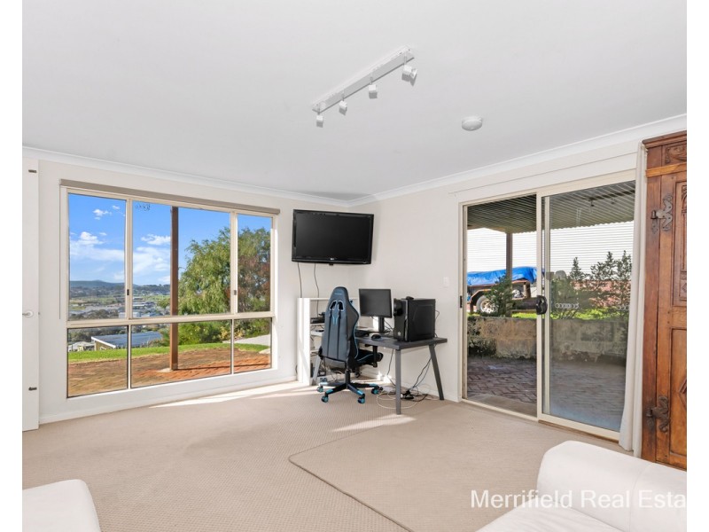 294 Serpentine Road, Mount Melville WA 6330