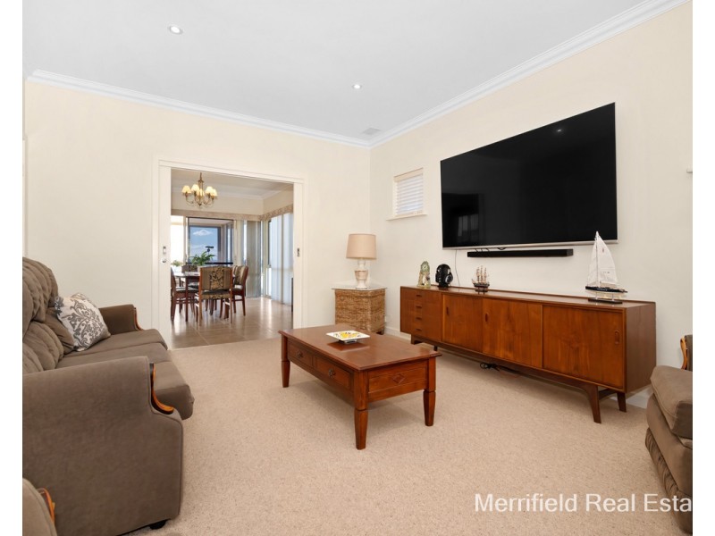 16 Austin Road, Goode Beach WA 6330