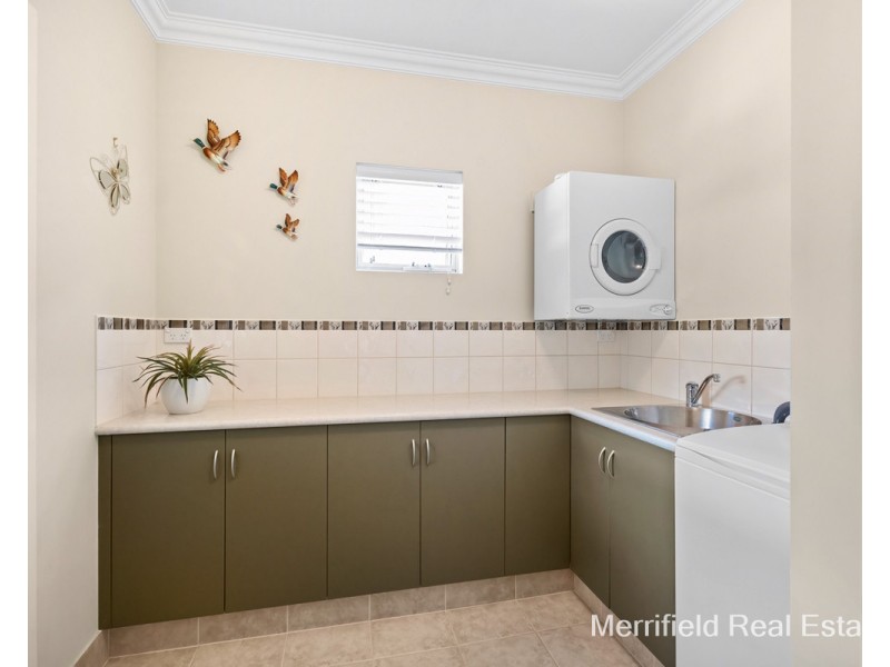 16 Austin Road, Goode Beach WA 6330