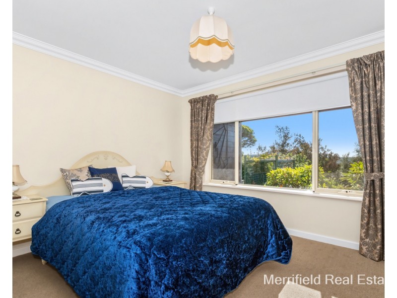 16 Austin Road, Goode Beach WA 6330