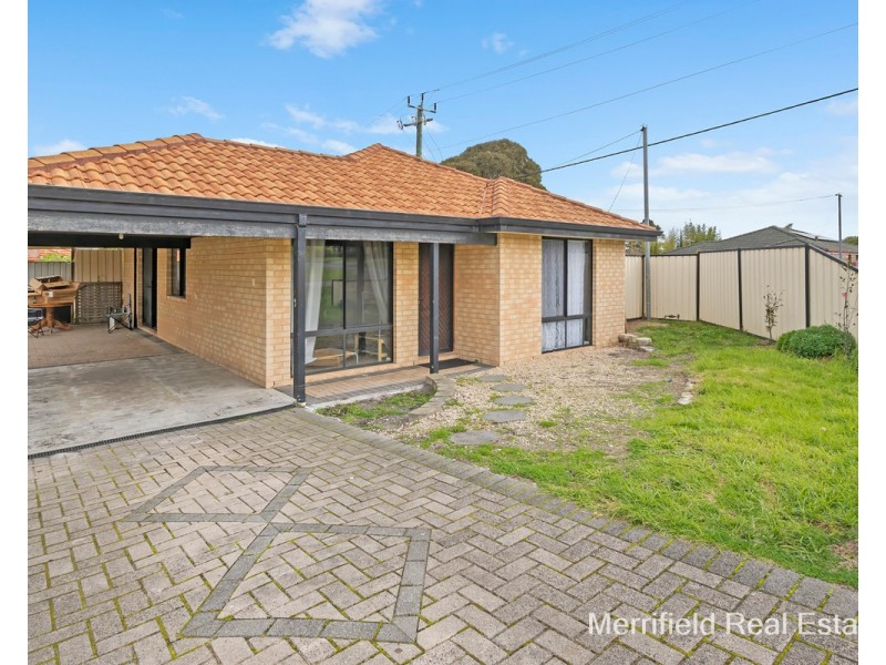 16 Admiral Street, Lockyer WA 6330
