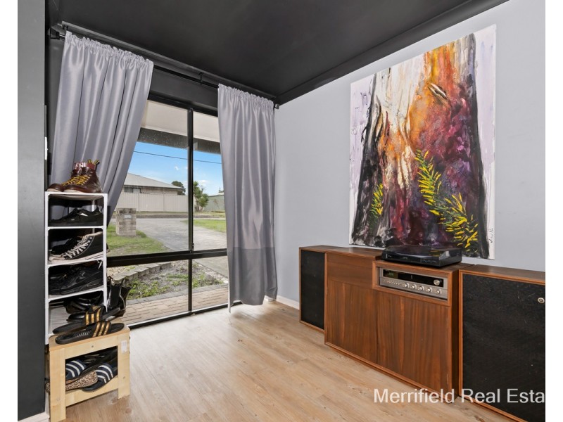 16 Admiral Street, Lockyer WA 6330