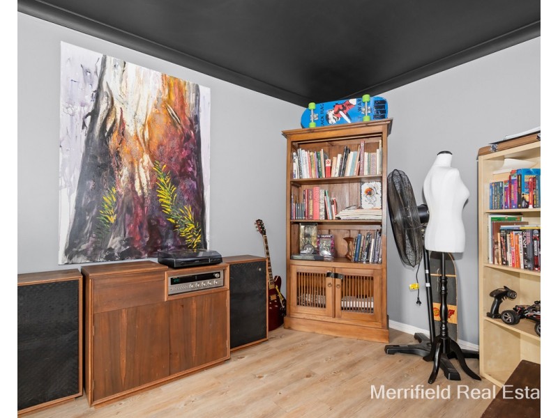 16 Admiral Street, Lockyer WA 6330