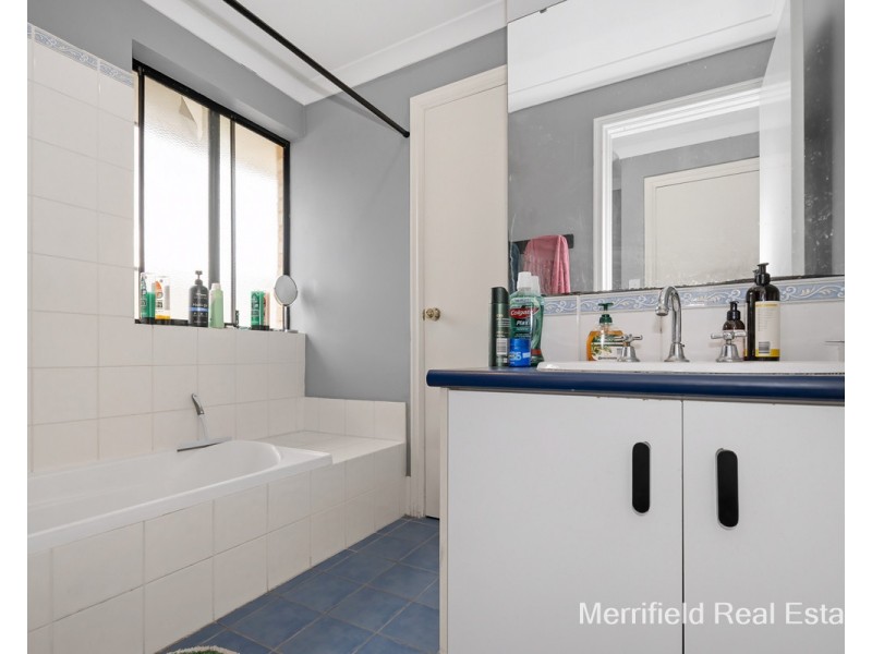 16 Admiral Street, Lockyer WA 6330