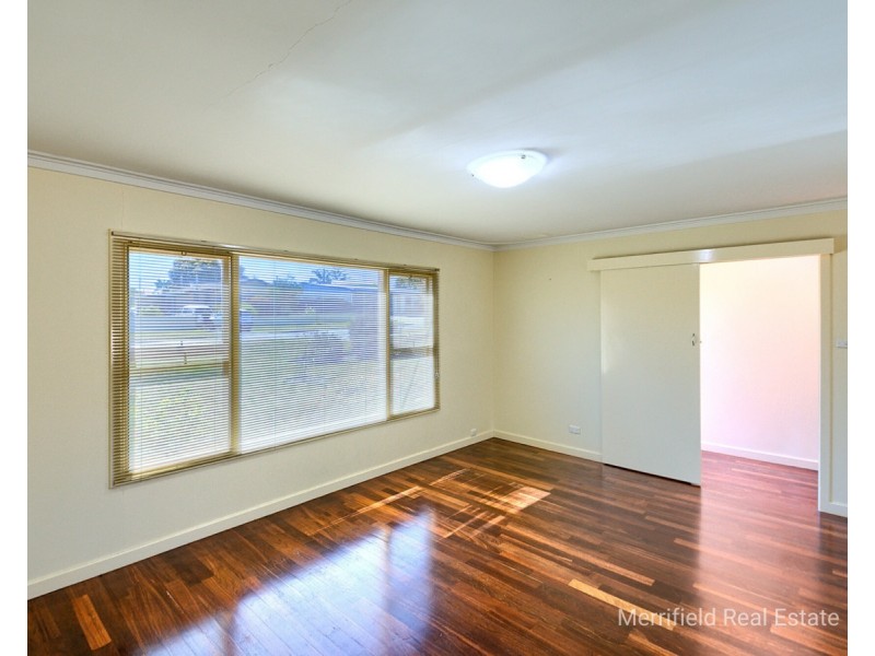 16 Minerva Street, Yakamia WA 6330