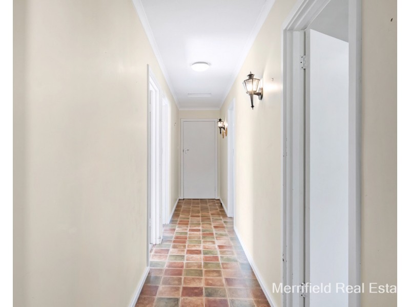 5 Regent Street, Gledhow WA 6330