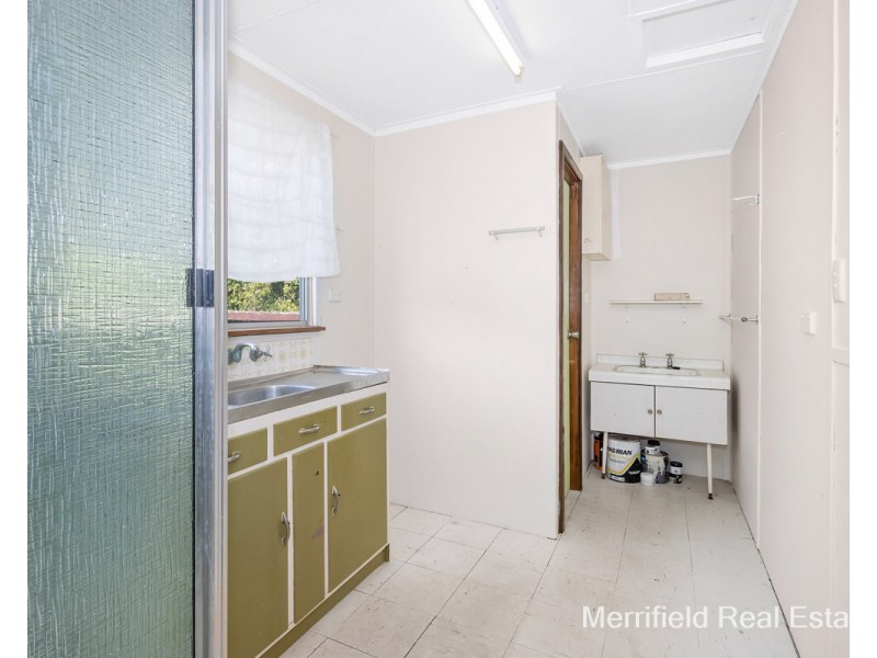 5 Regent Street, Gledhow WA 6330