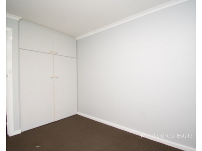 61 Drome Road, Orana WA 6330