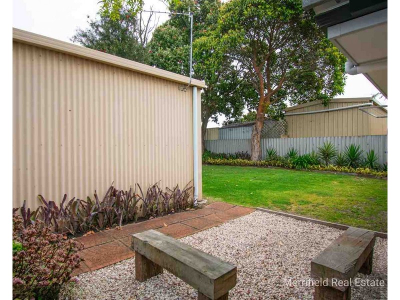 61 Drome Road, Orana WA 6330