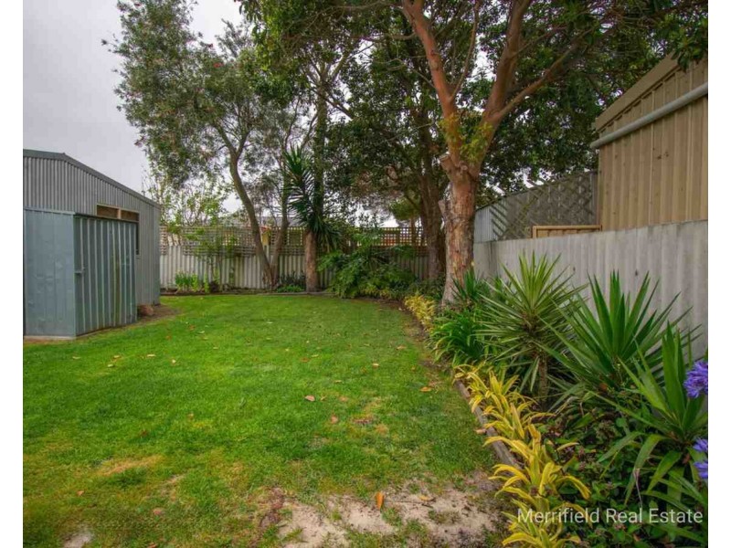 61 Drome Road, Orana WA 6330