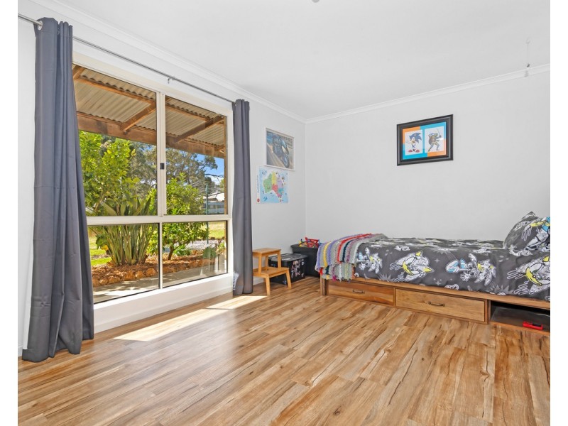 11 Redmond West Road, Redmond WA 6327