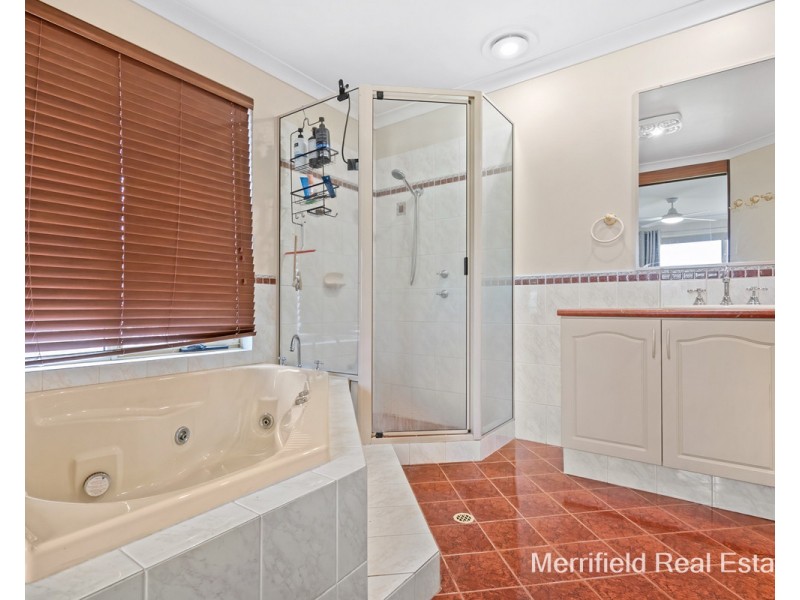 16 Susan Court, Yakamia WA 6330