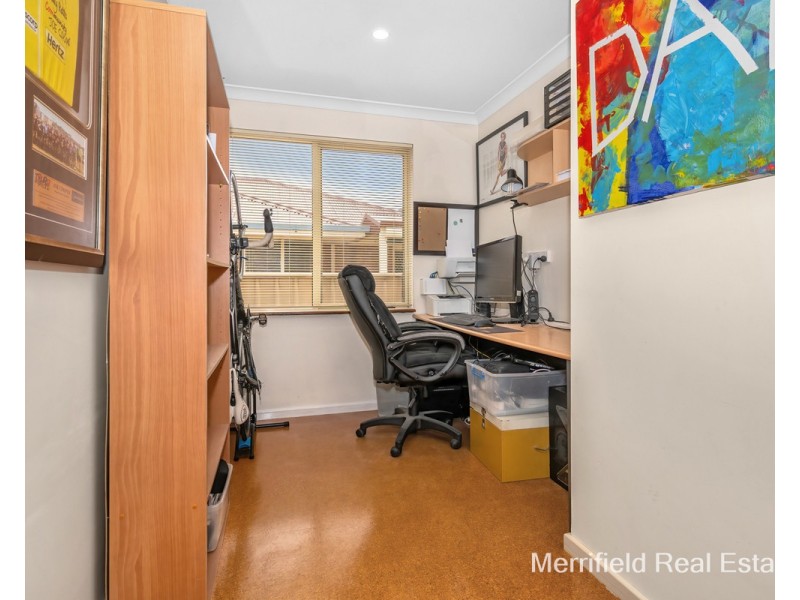 16 Susan Court, Yakamia WA 6330