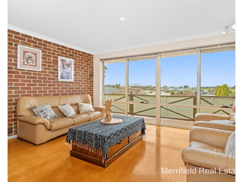 16 Susan Court, Yakamia WA 6330