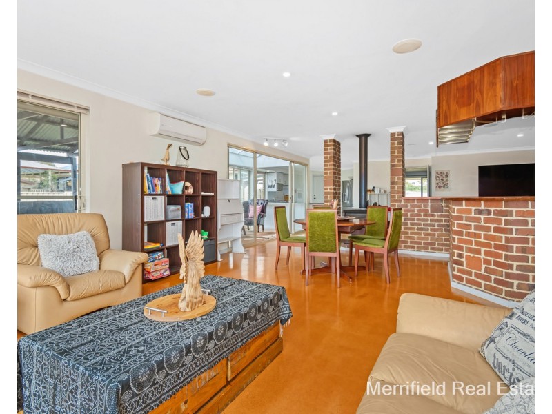 16 Susan Court, Yakamia WA 6330