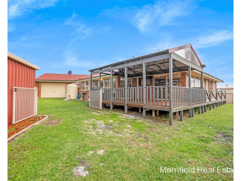 16 Susan Court, Yakamia WA 6330