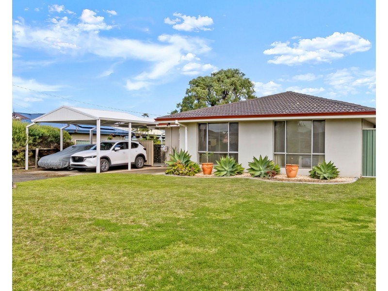 3 Ardross Crescent, Collingwood Park WA 6330