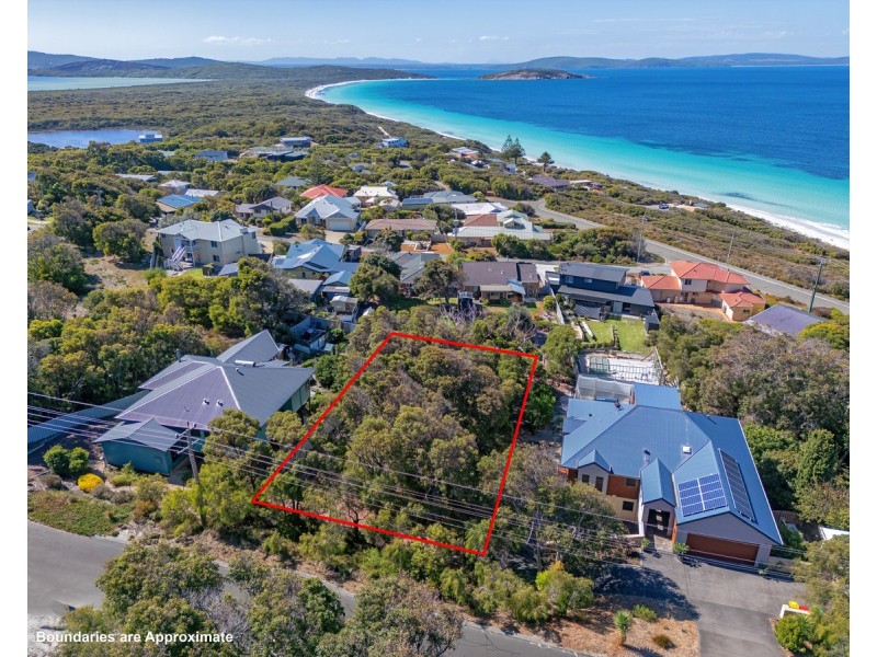 8 Karrakatta Road, Goode Beach WA 6330