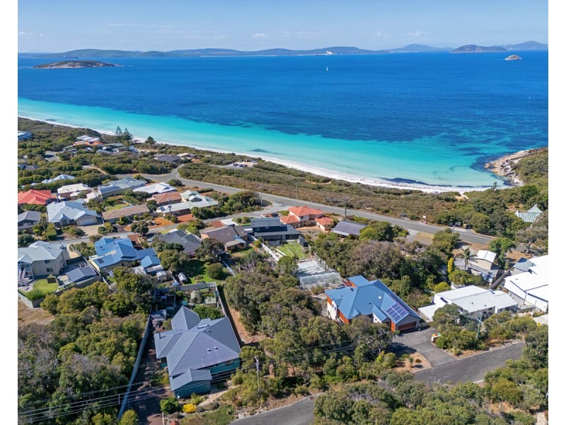 8 Karrakatta Road, Goode Beach WA 6330