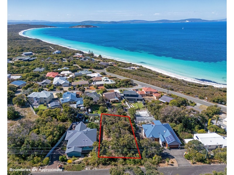 8 Karrakatta Road, Goode Beach WA 6330
