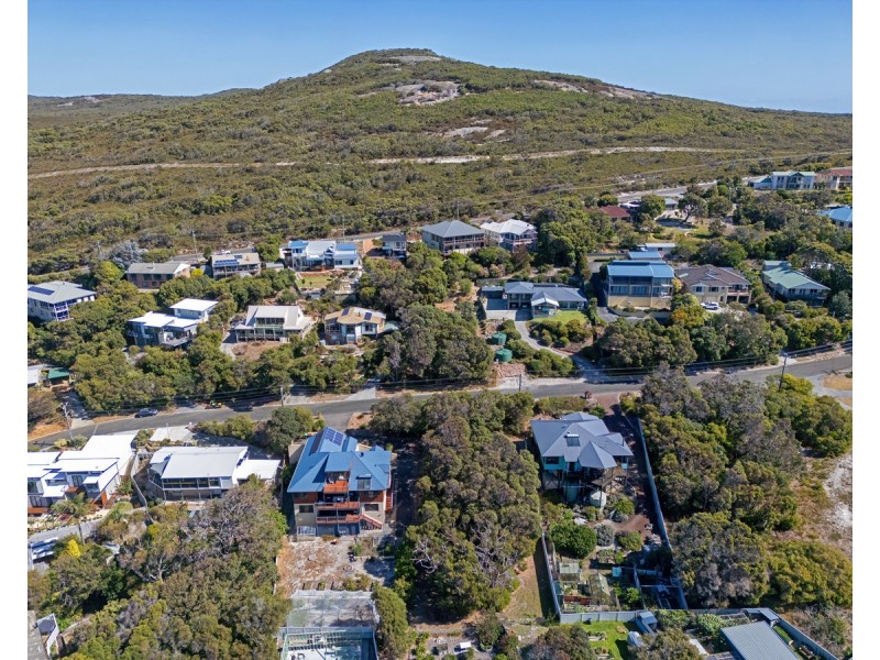8 Karrakatta Road, Goode Beach WA 6330