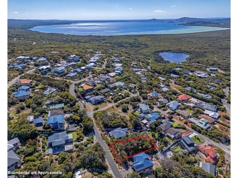 8 Karrakatta Road, Goode Beach WA 6330