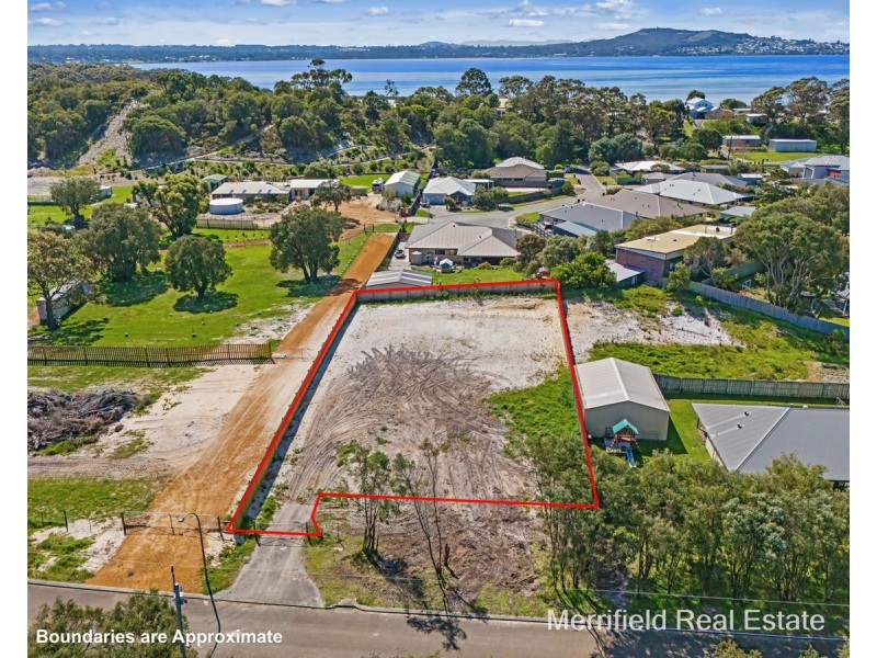 82 Wilson Street, Little Grove WA 6330