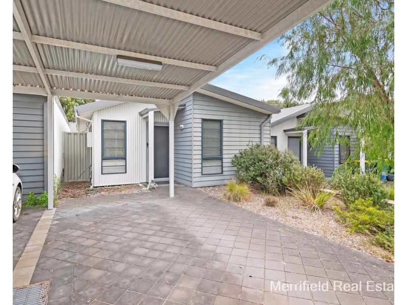 6/20 Grove Street West, Little Grove WA 6330